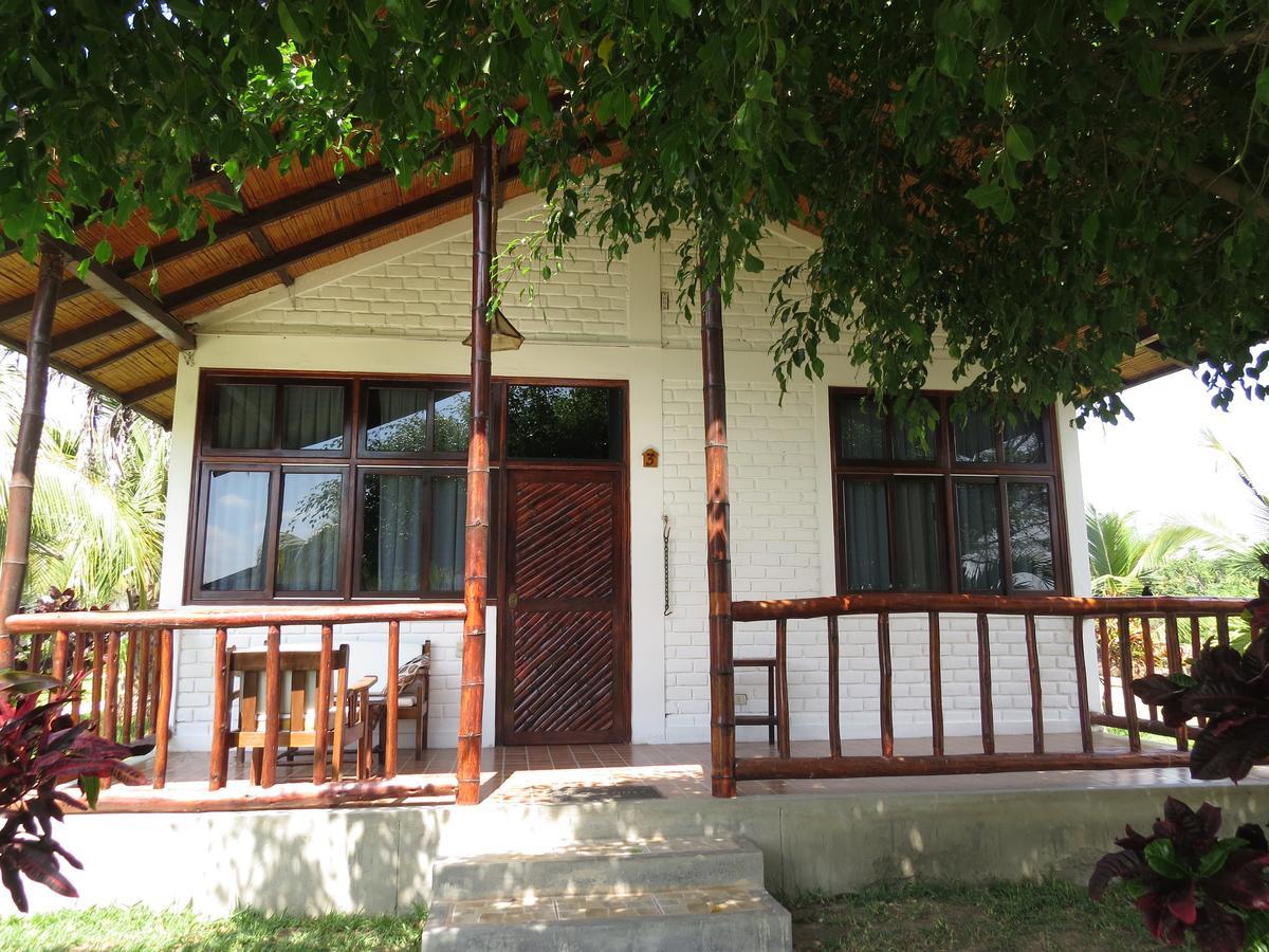 La Choza Bungalows Tambo Grande エクステリア 写真